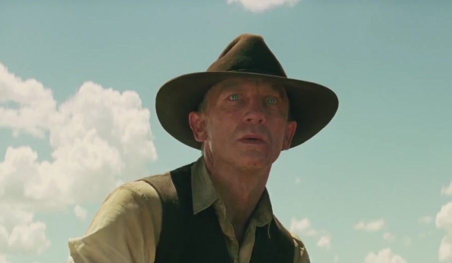 Cowboys and Aliens – Clip: Ella is Abducted – The Reel Bits