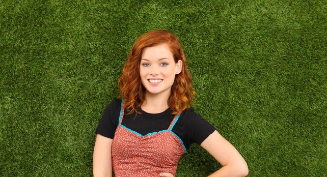 Jane Levy from Suburgatory to star as Mia in The Evil Dead (2013)
