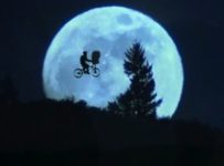 E.T.: THE EXTRA-TERRESTRIAL Blu-ray