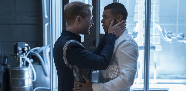 "Into the Forest I Go" -- Episode 109 -- Pictured (l-r): Anthony Rapp as Lieutenant Paul Stamets; Wilson Cruz as Dr. Hugh Culber of the CBS All Access series STAR TREK: DISCOVERY. Photo Cr: Michael Gibson/CBS ÃÂ© 2017 CBS Interactive. All Rights Reserved.