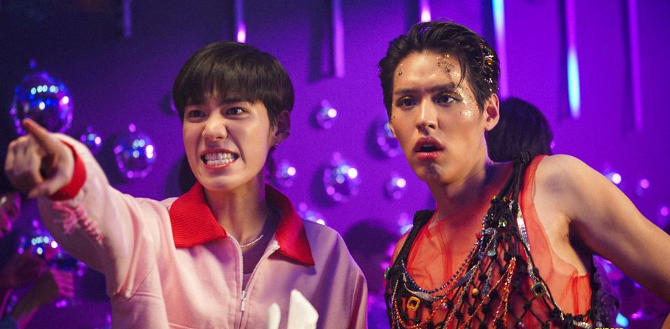 Krit Amnuaydechkorn and Putthipong Assaratanakul, aka Billkin in The Red Envelope (2025)