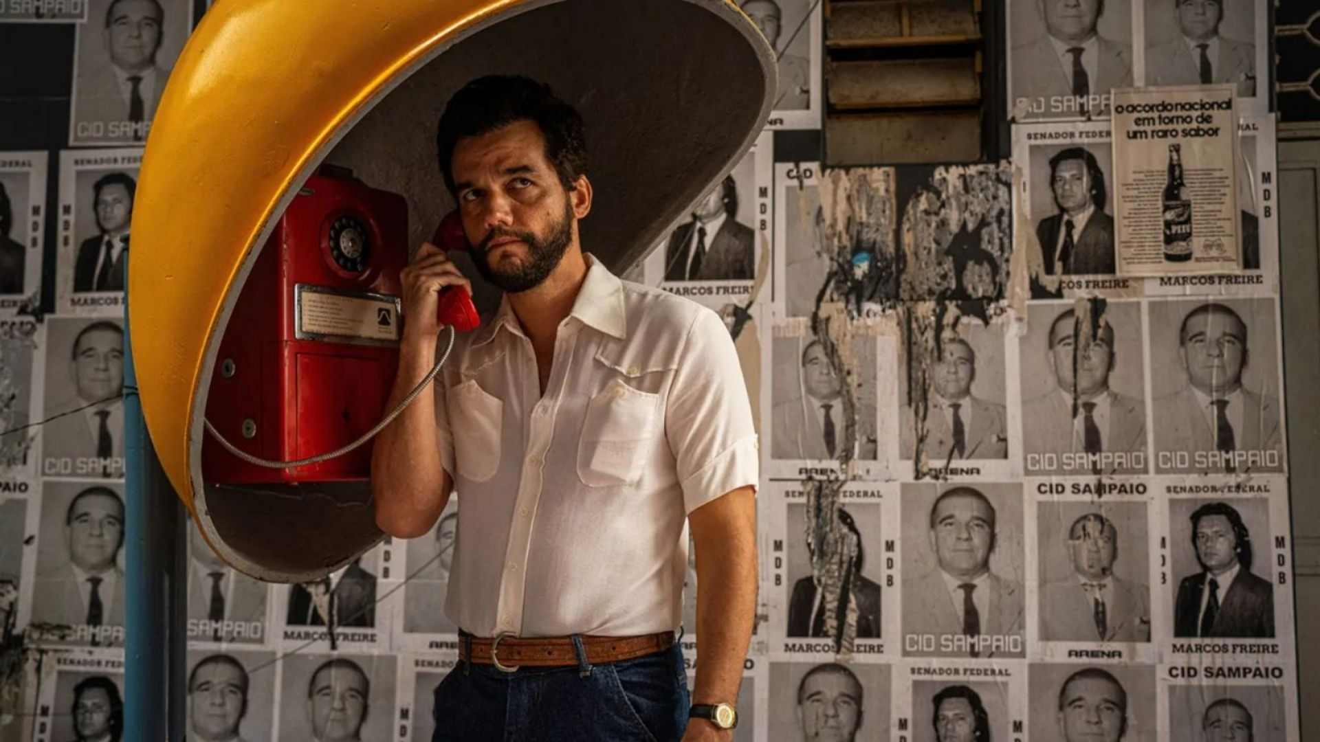 Review: The Secret Agent